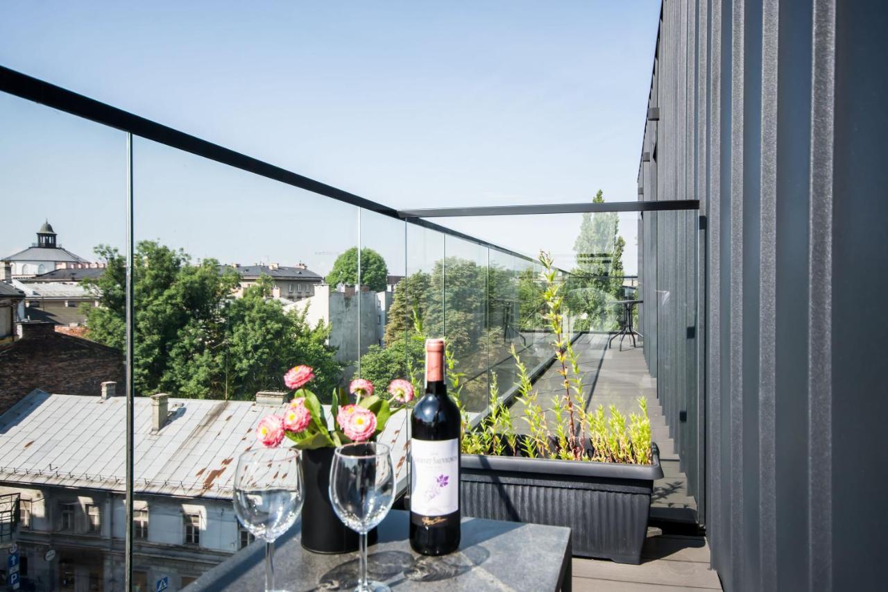 Central Balcony Apartment - Window On Cracow كراكوفيا المظهر الخارجي الصورة